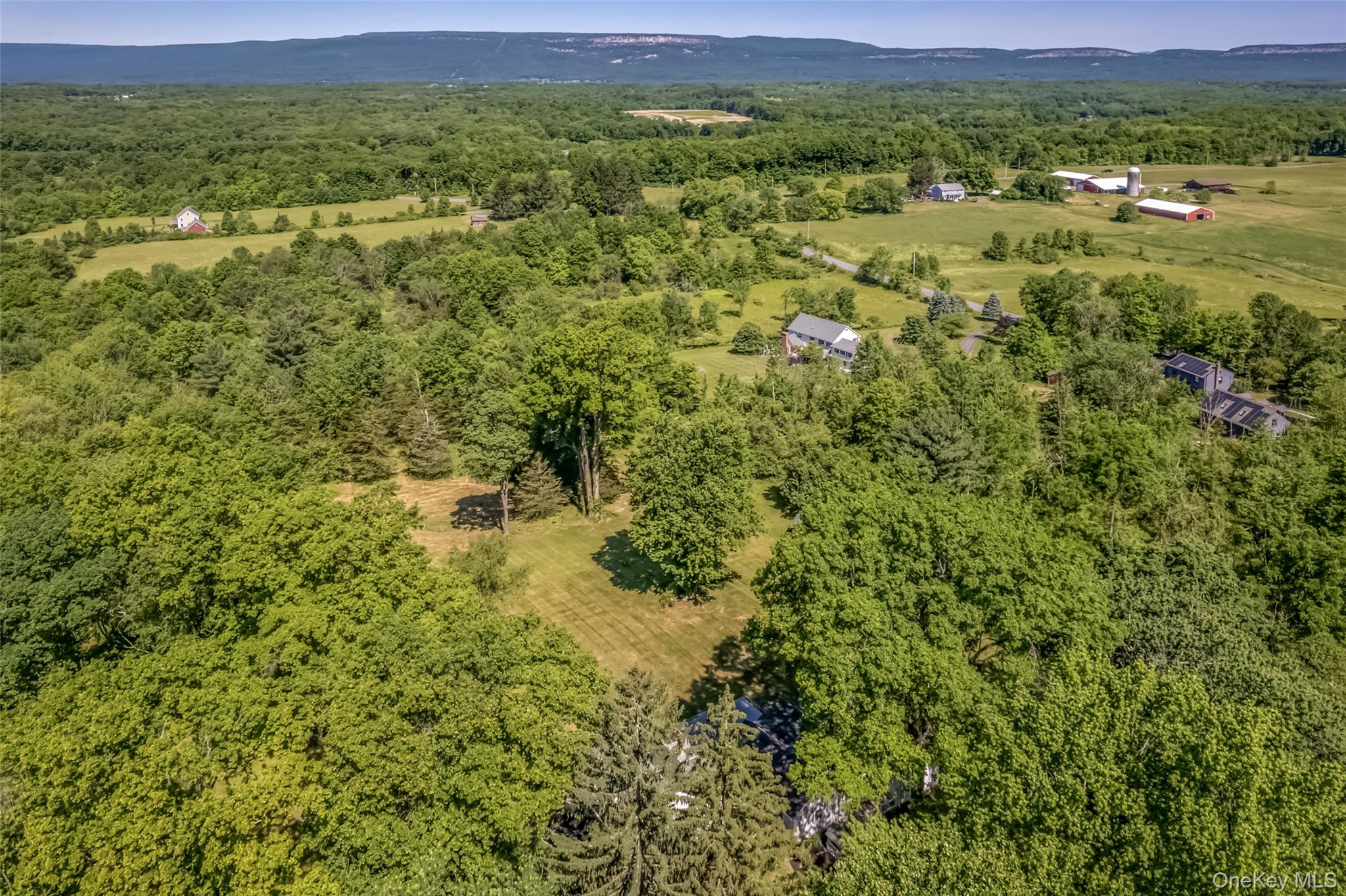 18 Military Lane – For Sale photo 14