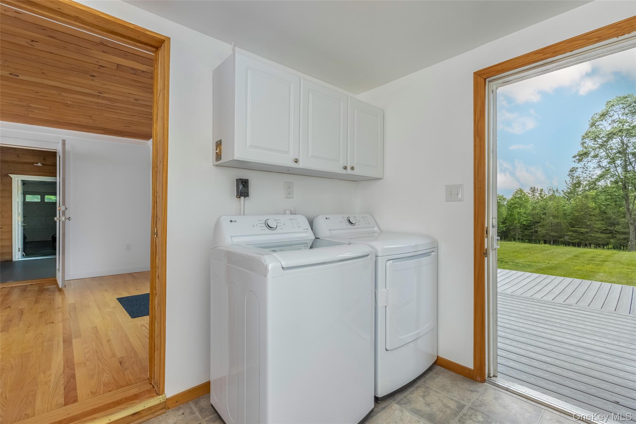 18 Military Lane – For Sale photo 23