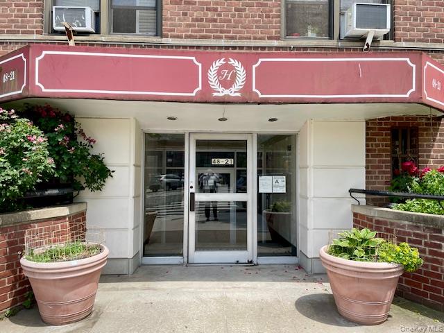 48-21 40th Street, Unit 4B photo 3