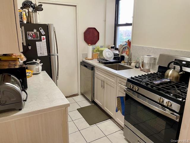48-21 40th Street, Unit 4B photo 6