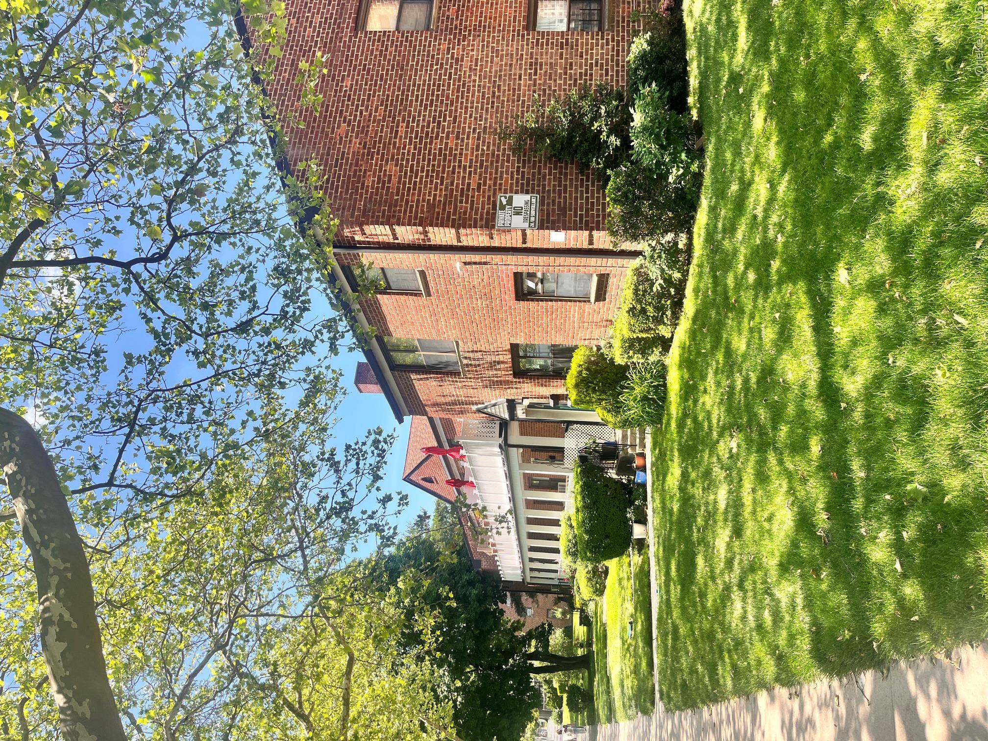 196-69 73 Avenue, Unit 2 photo 21