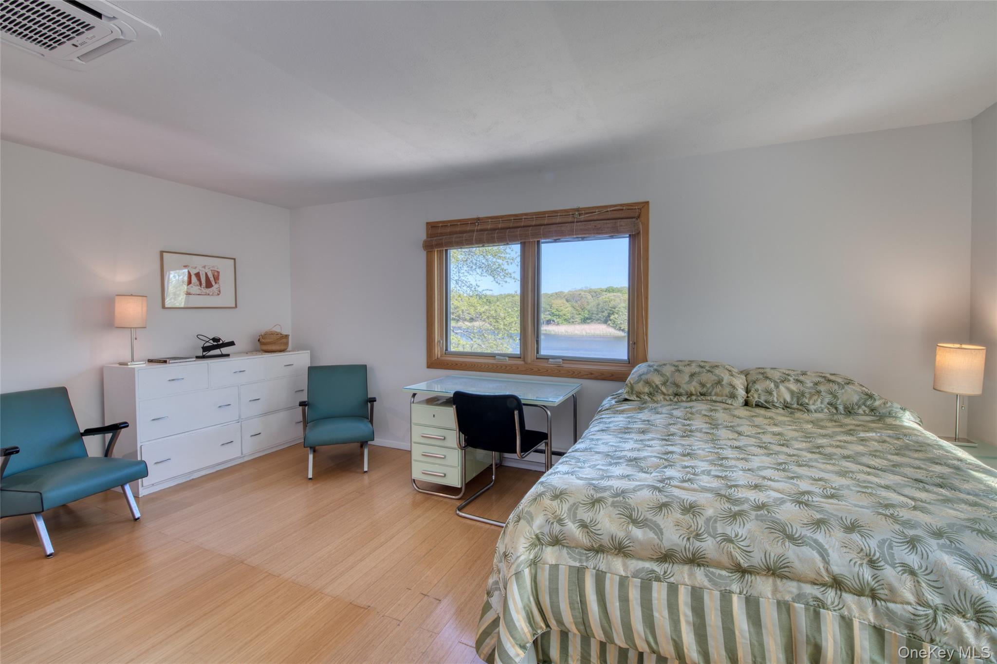 2045 Lake Drive – For Rent photo 14