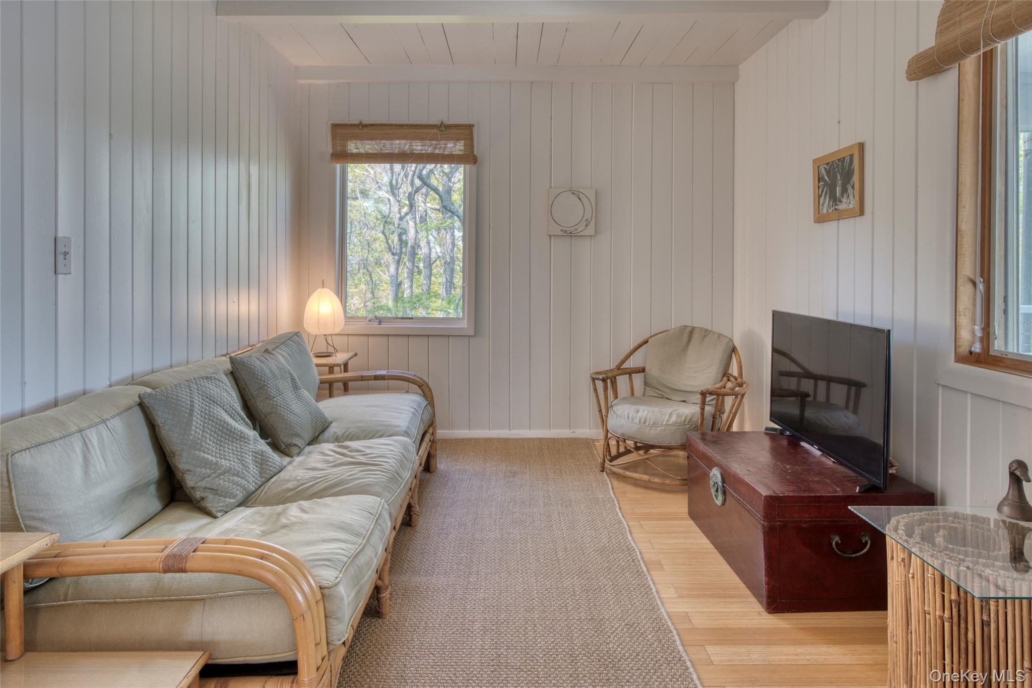 2045 Lake Drive – For Rent photo 10