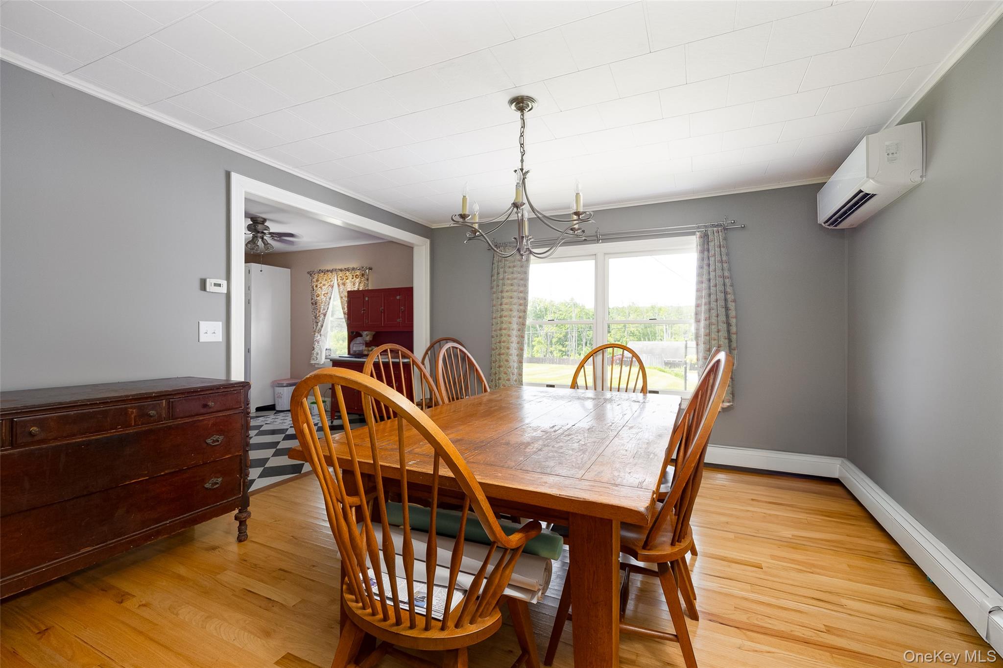 8 S Creek Road – For Sale photo 5