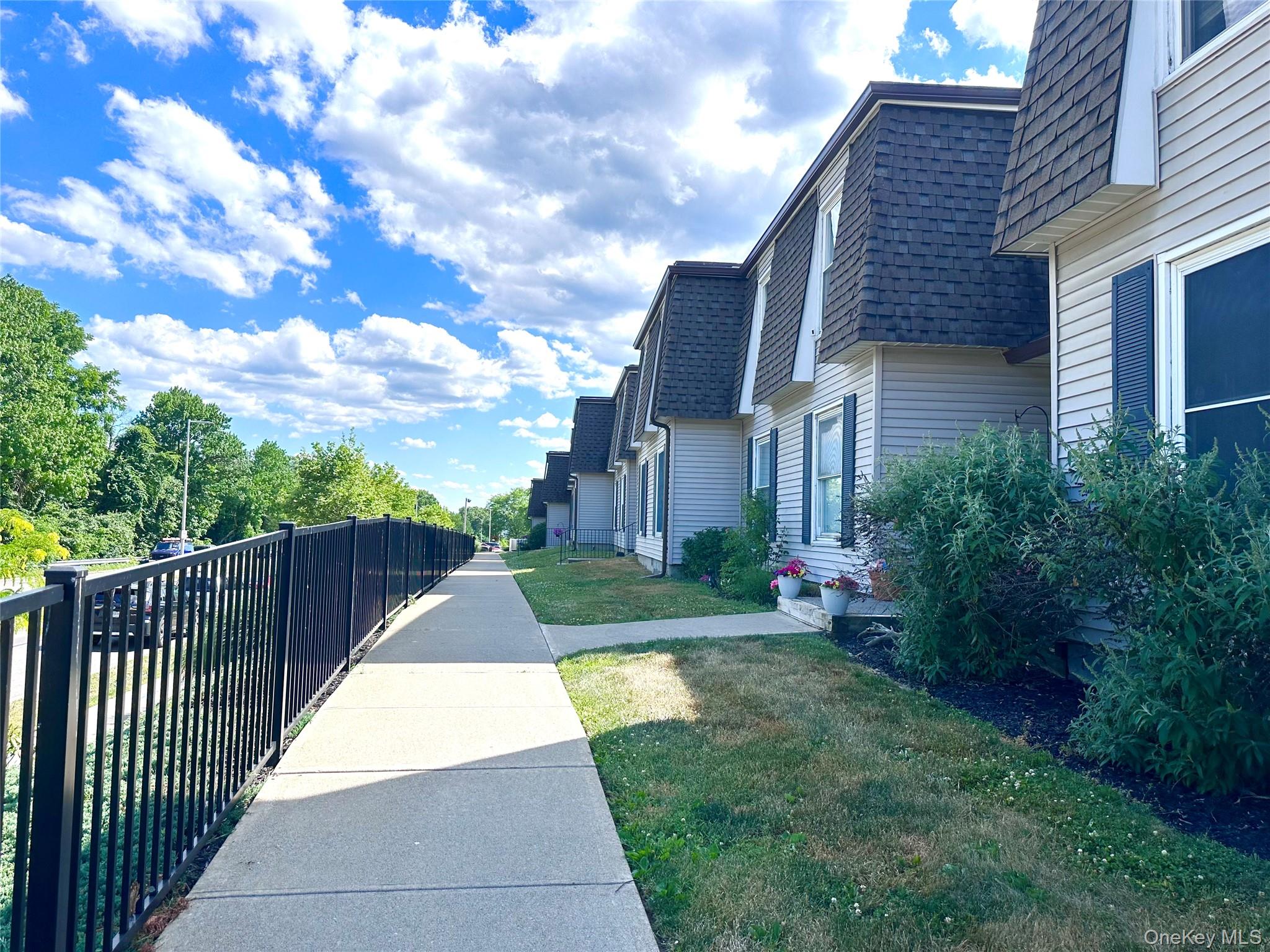 150 Rinaldi Boulevard, Unit A