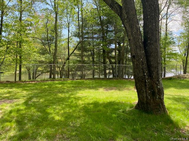 739 Lake View Drive, Unit Main Level photo 17
