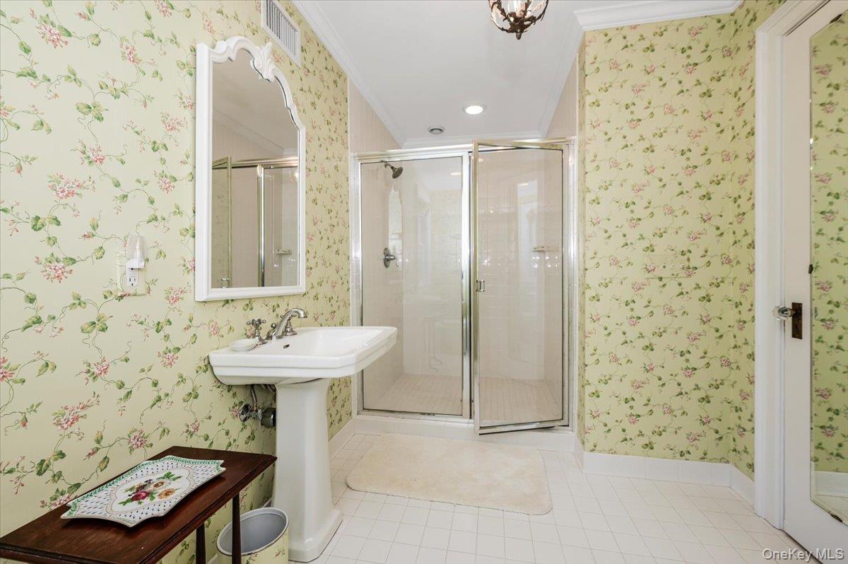 563 Asharoken Avenue – For Sale photo 23
