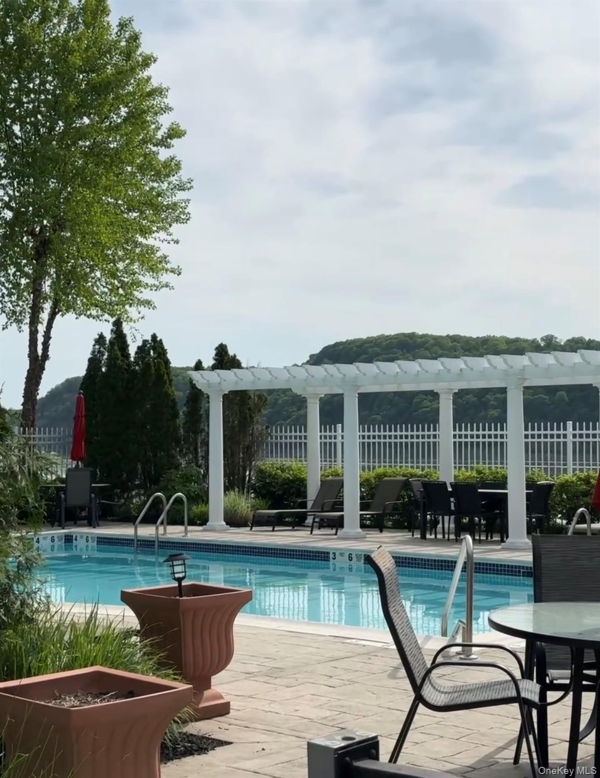 213 River View Drive – For Rent photo 19