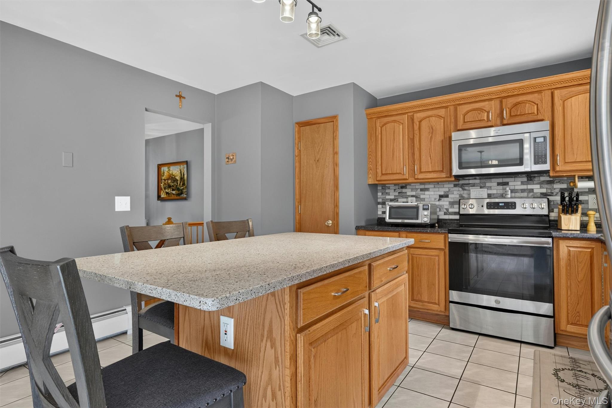 1019 Benjamin Vankeuren Drive – For Sale photo 16