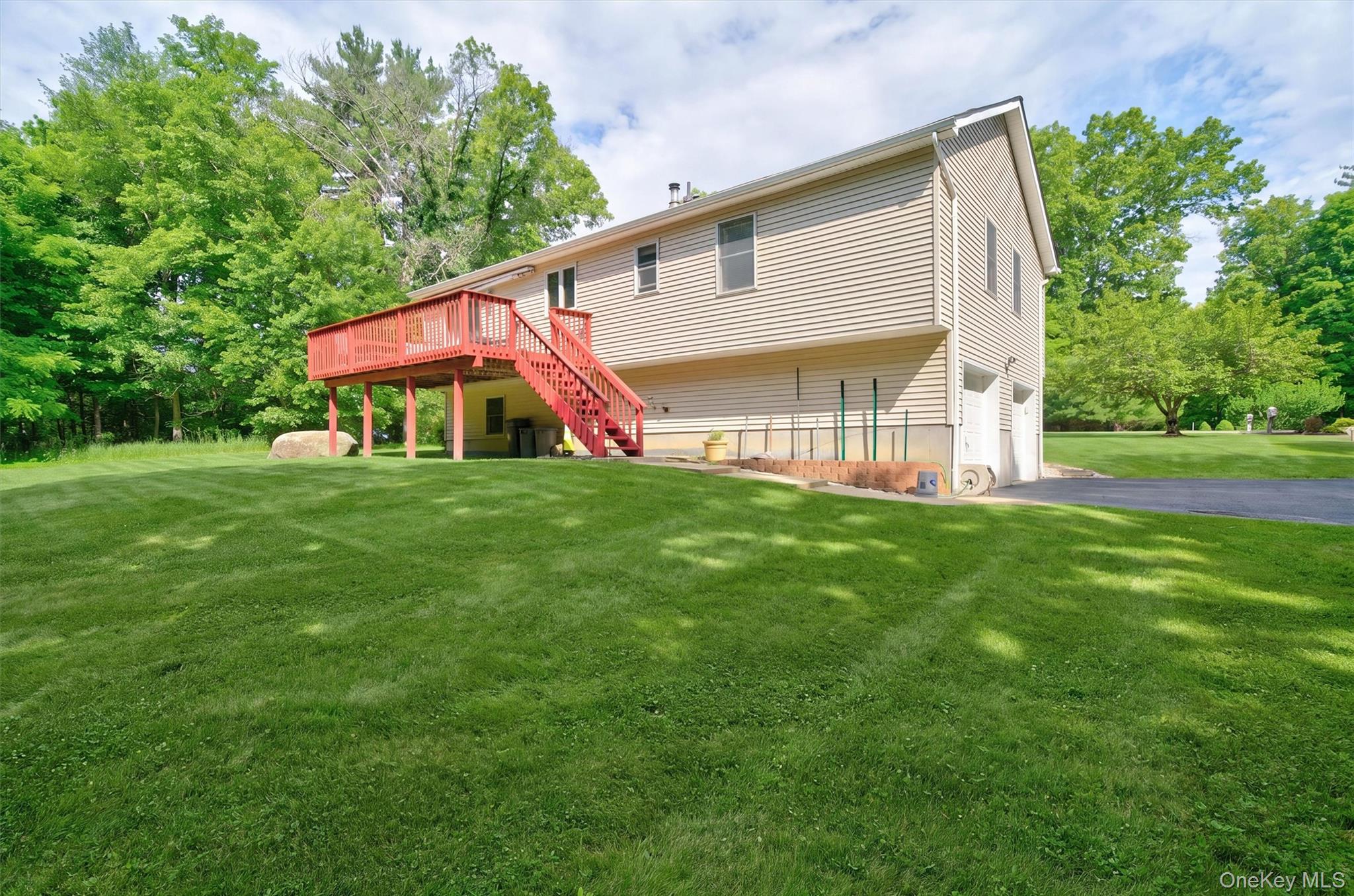 1019 Benjamin Vankeuren Drive – For Sale photo 39