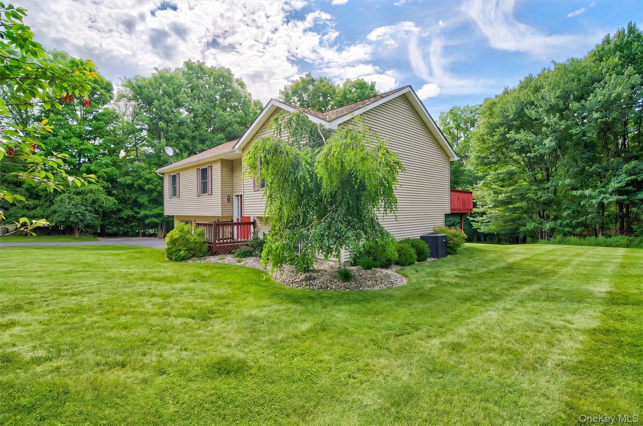 1019 Benjamin Vankeuren Drive – For Sale photo 5