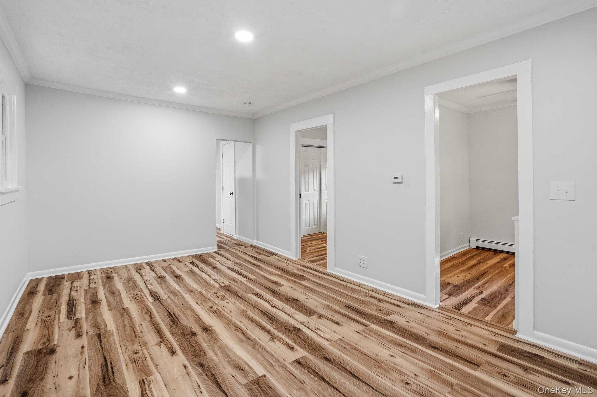 32 Lacona Drive – For Sale photo 5