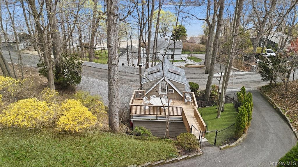 8 Idle Day Knoll – For Sale photo 19