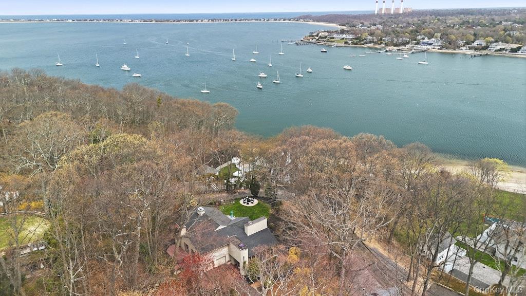 8 Idle Day Knoll – For Sale photo 2