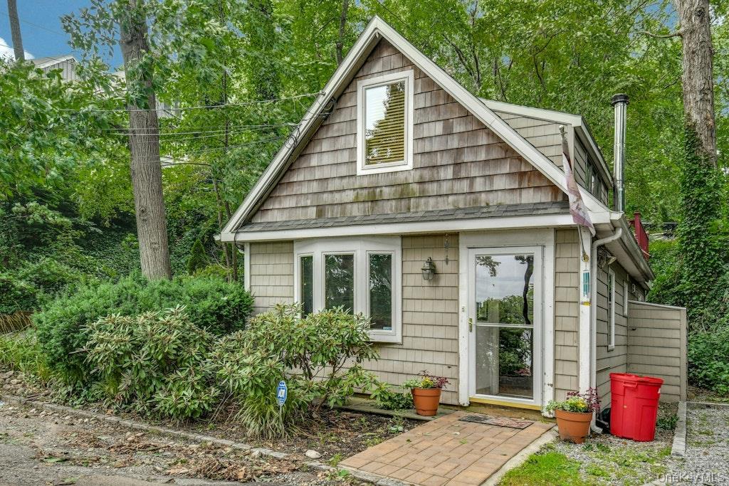8 Idle Day Knoll – For Sale photo 18