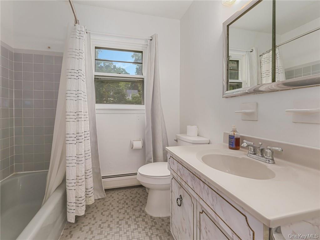 7 S Park Avenue – For Sale photo 13