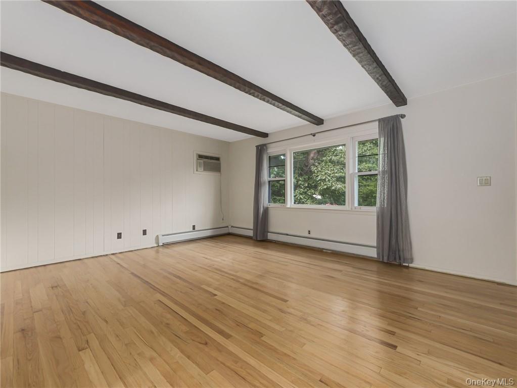 7 S Park Avenue – For Sale photo 10