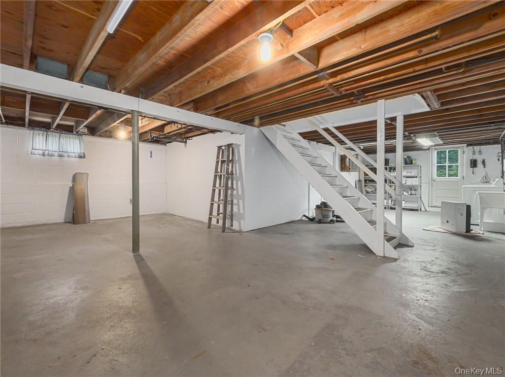 7 S Park Avenue – For Sale photo 21