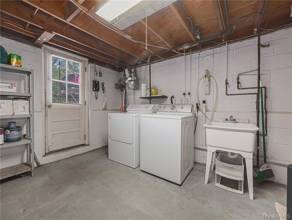 7 S Park Avenue – For Sale photo 20