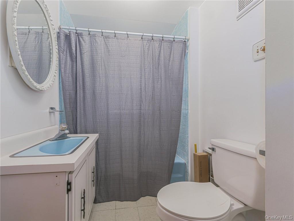 7 S Park Avenue – For Sale photo 18