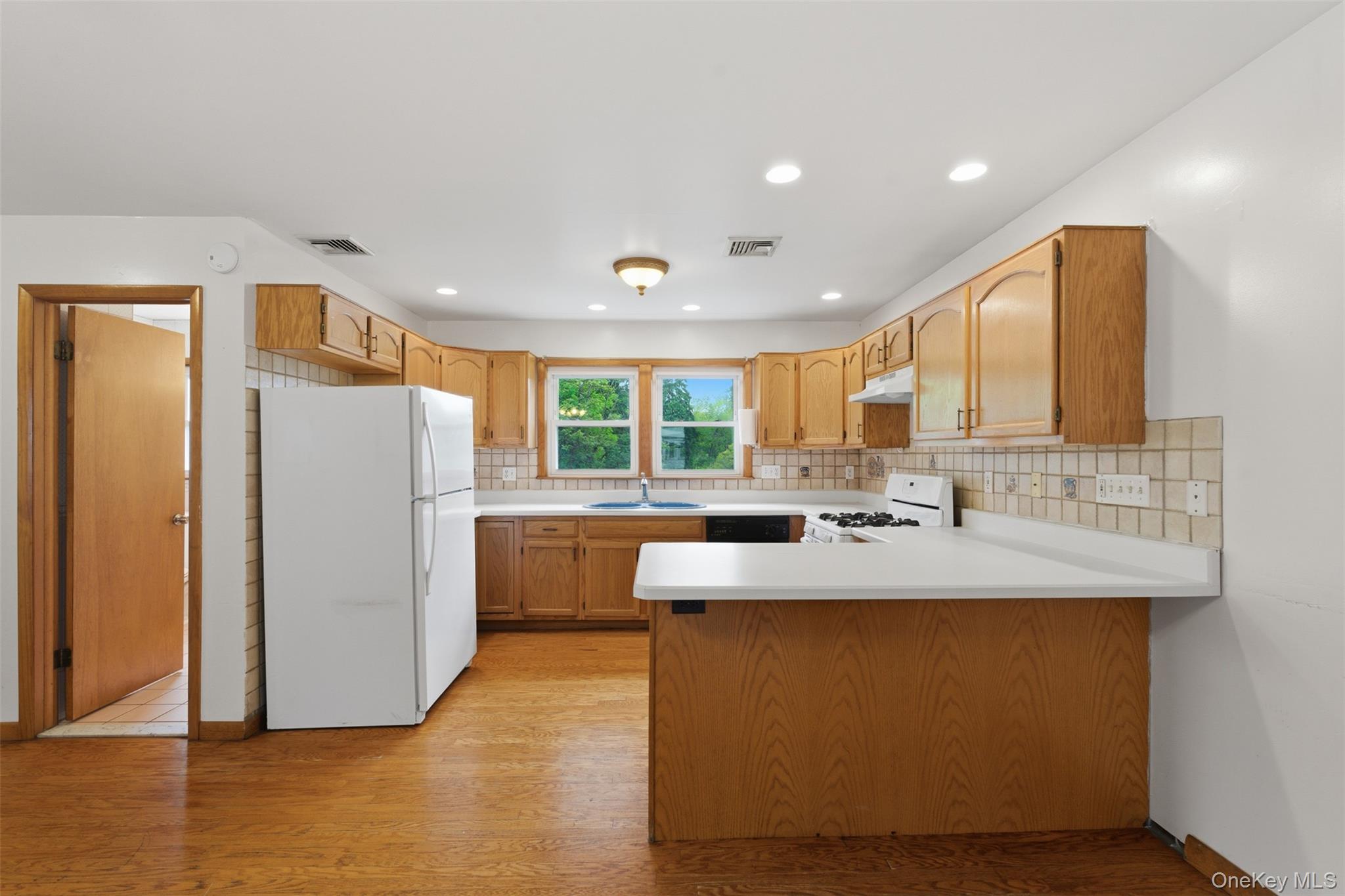 200 North Street, Unit B photo 6