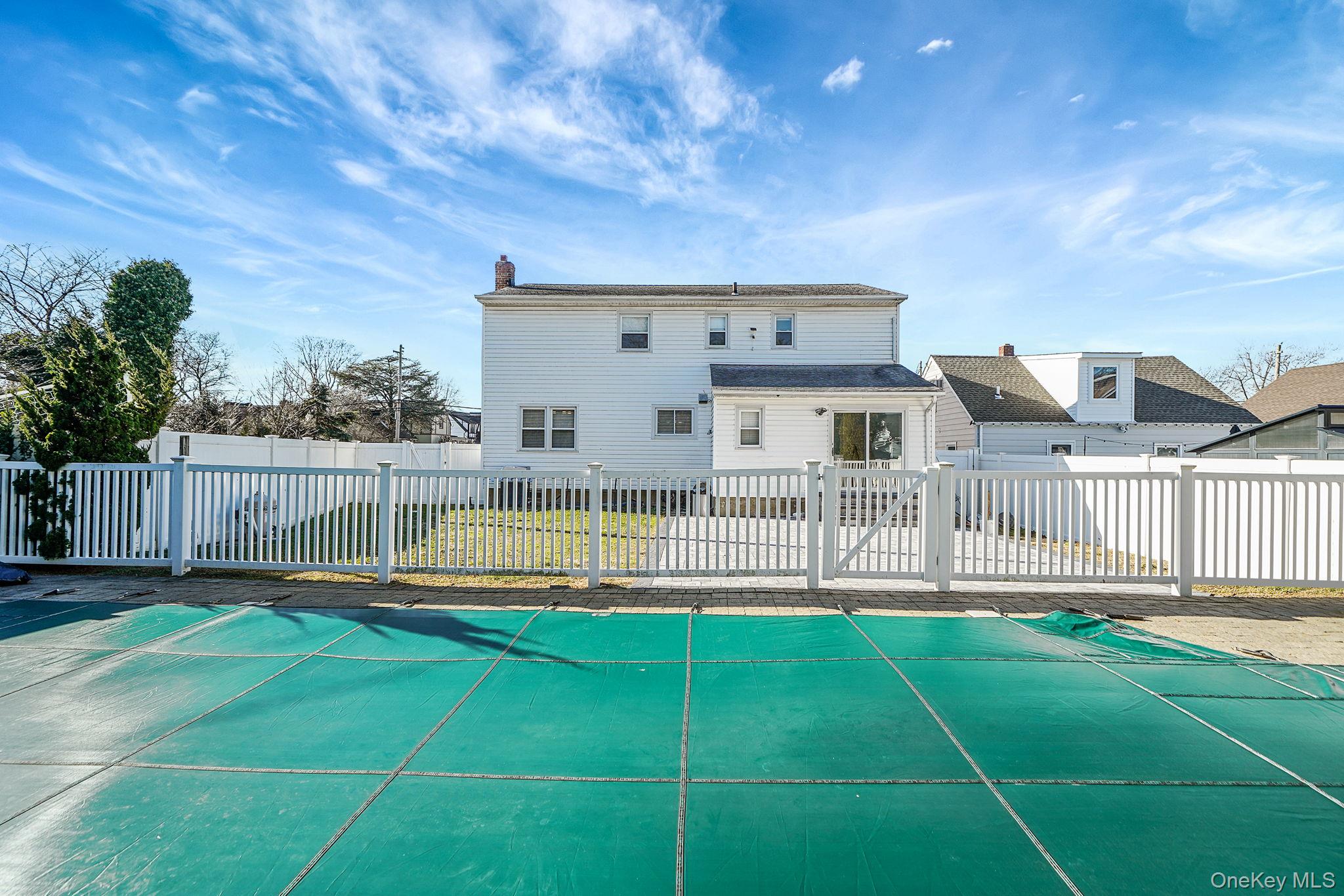 2415 Babylon Turnpike – For Sale photo 18
