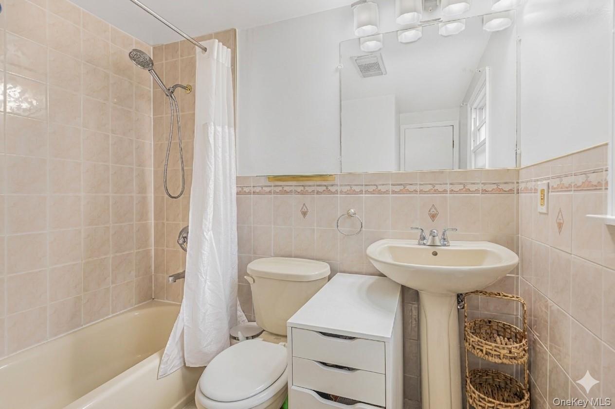 82 Riverdale Avenue – For Sale photo 12