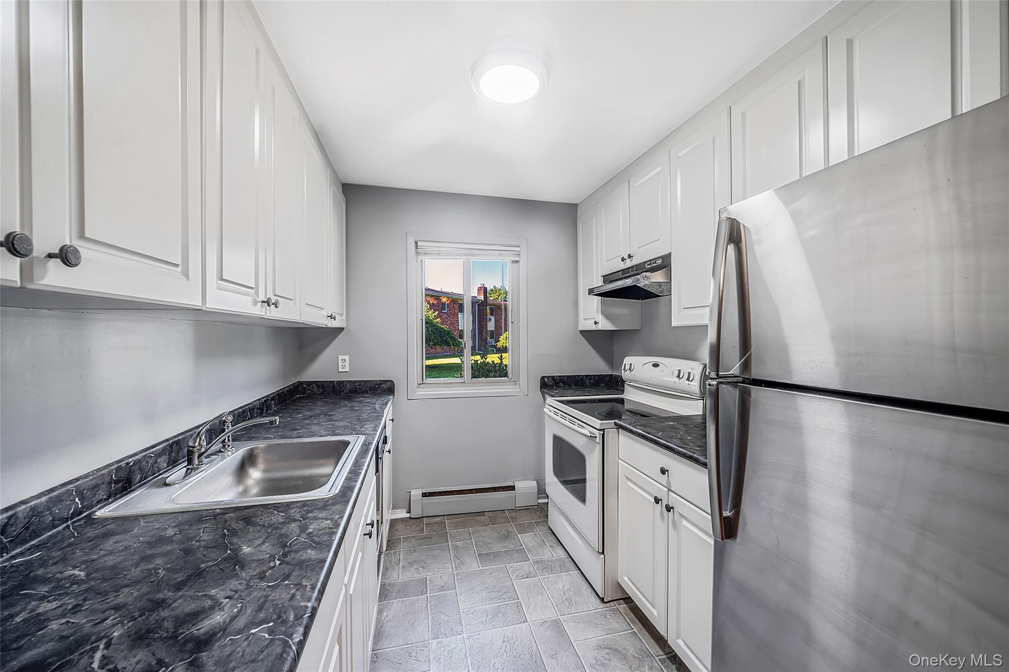 2397 Union Blvd, Unit 8a photo 12