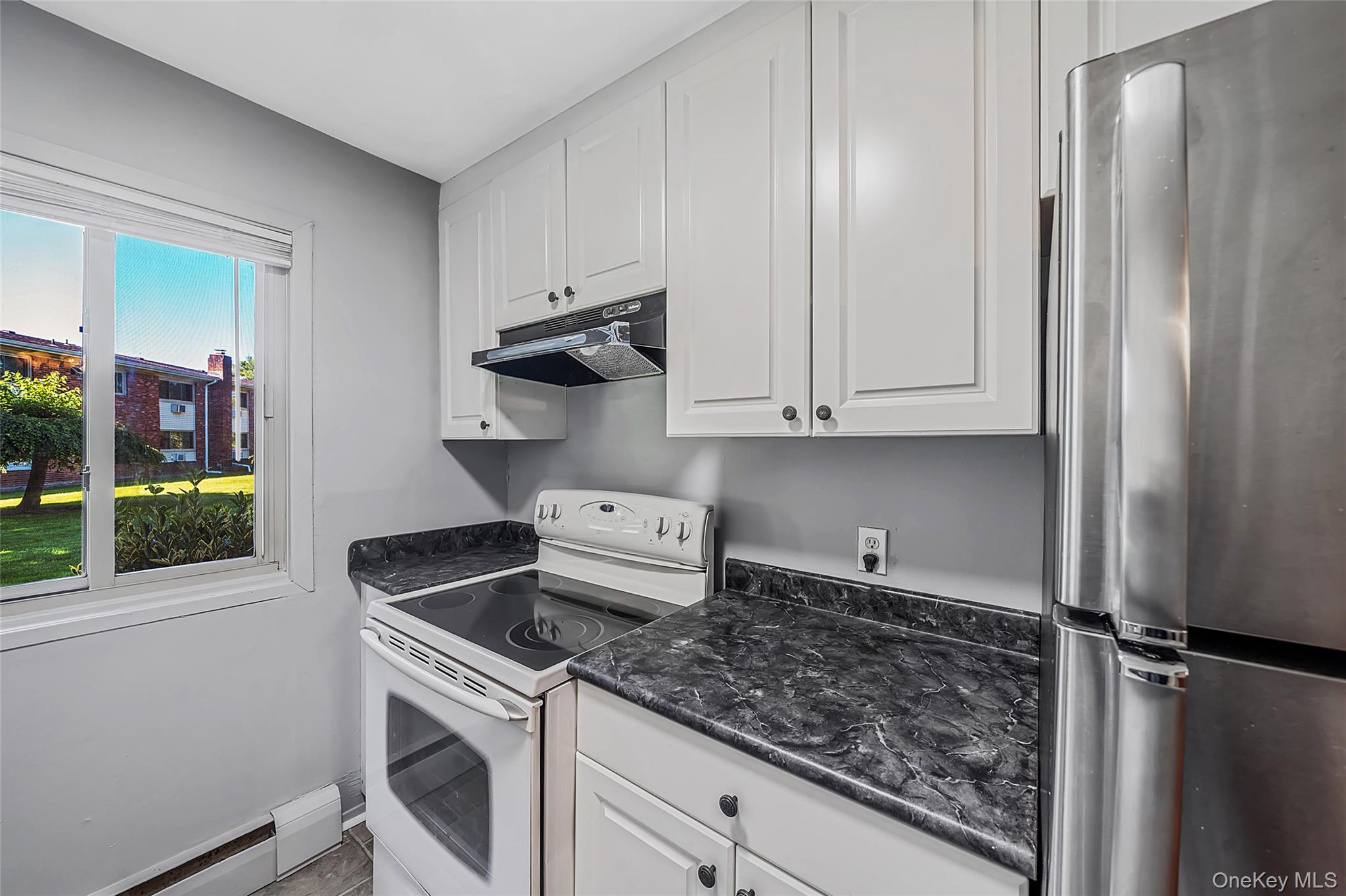 2397 Union Blvd, Unit 8a photo 14