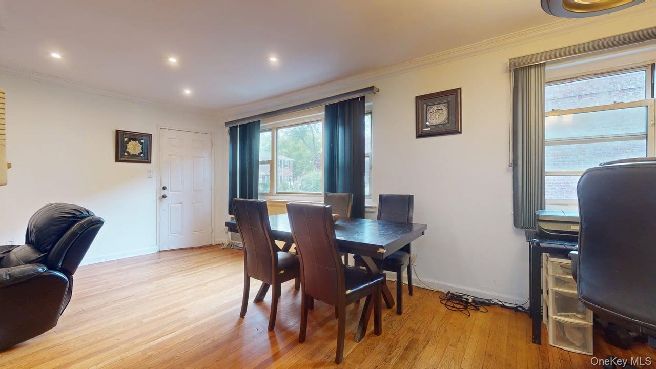 150-28 Jewel Avenue, Unit 1 photo 10