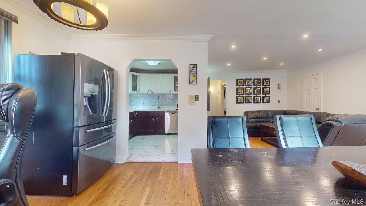 150-28 Jewel Avenue, Unit 1 photo 9
