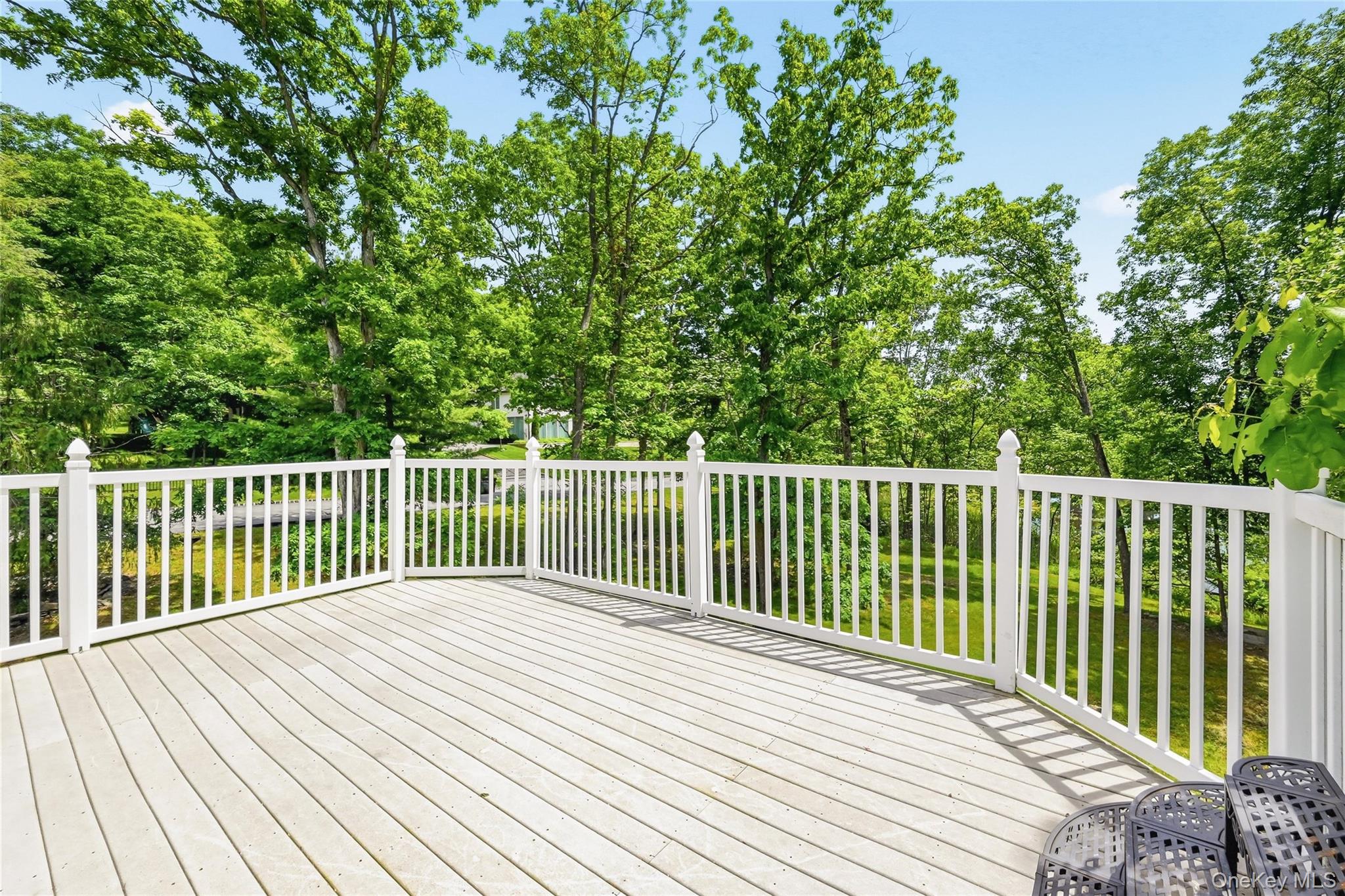 27 Van Tassel Court – For Sale photo 42
