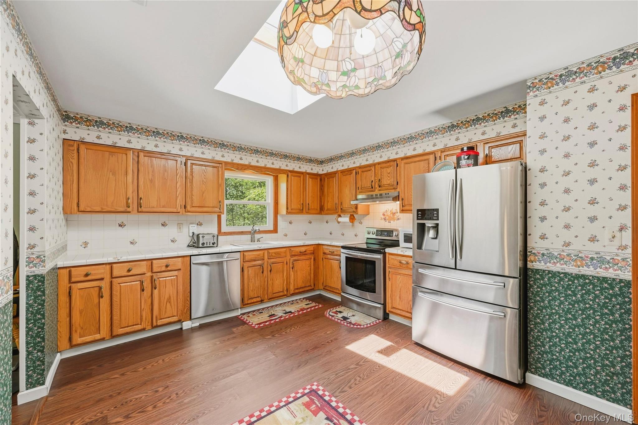 27 Van Tassel Court – For Sale photo 6