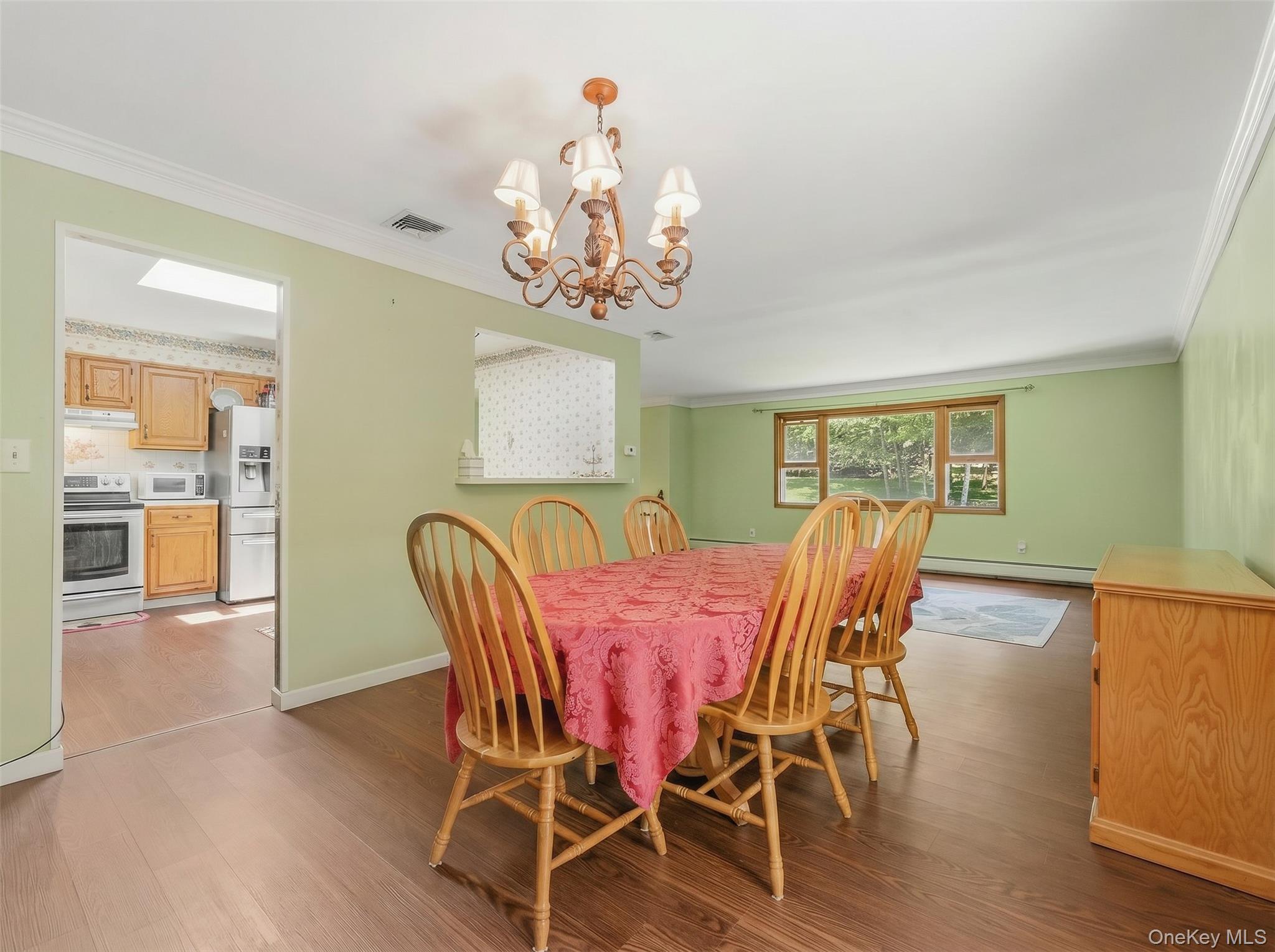 27 Van Tassel Court – For Sale photo 9