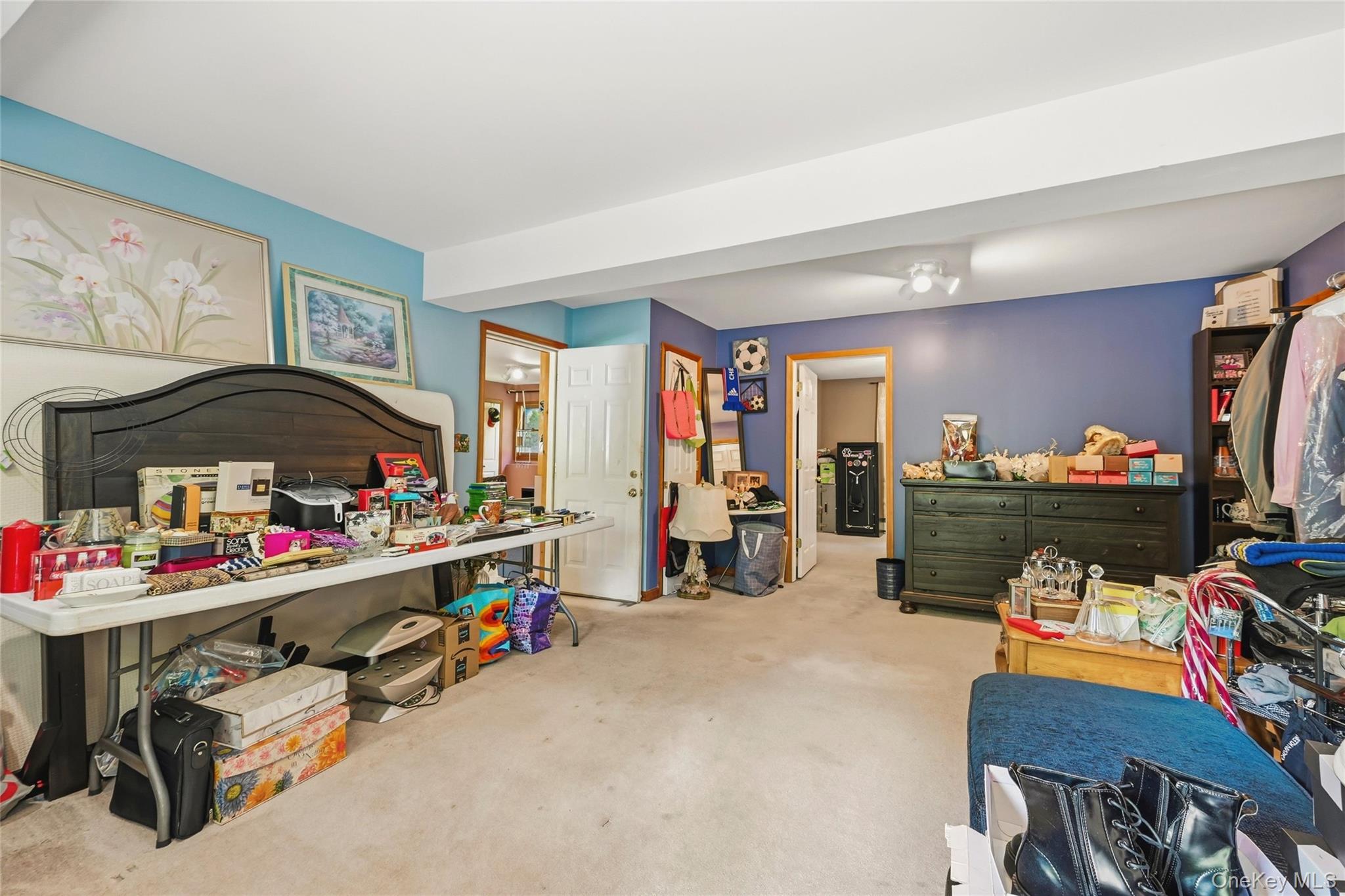 27 Van Tassel Court – For Sale photo 33