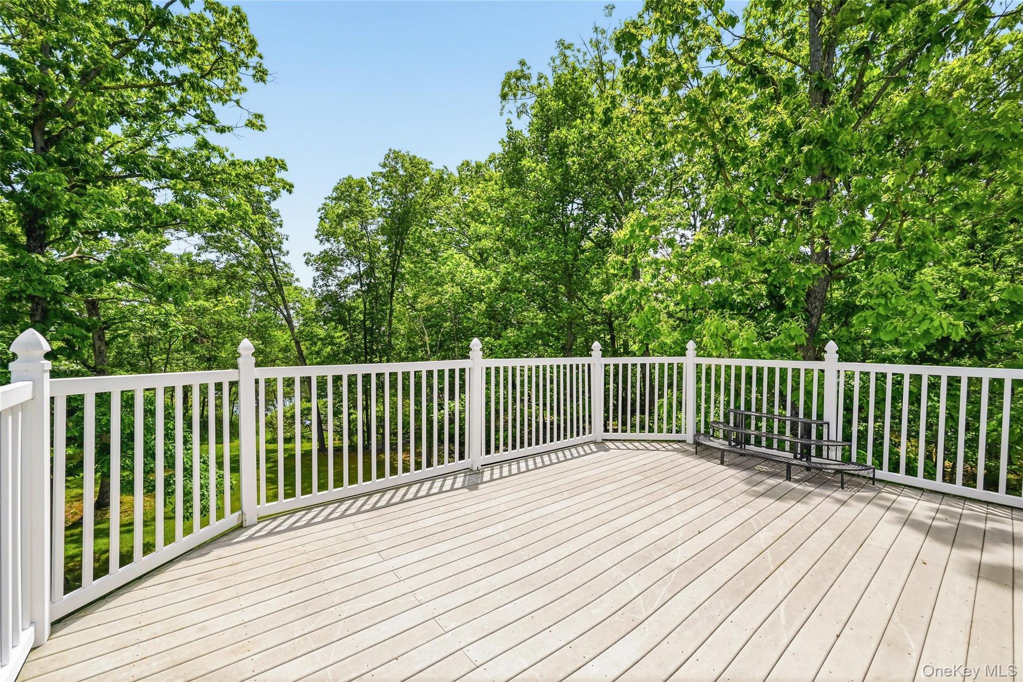 27 Van Tassel Court – For Sale photo 40