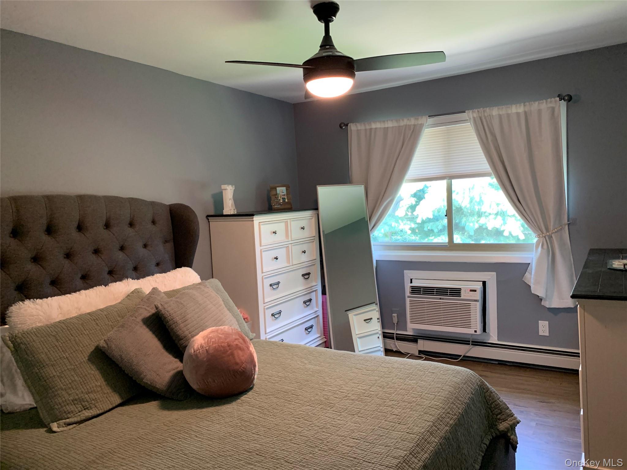 2449F Union Boulevard, Unit 12B photo 9