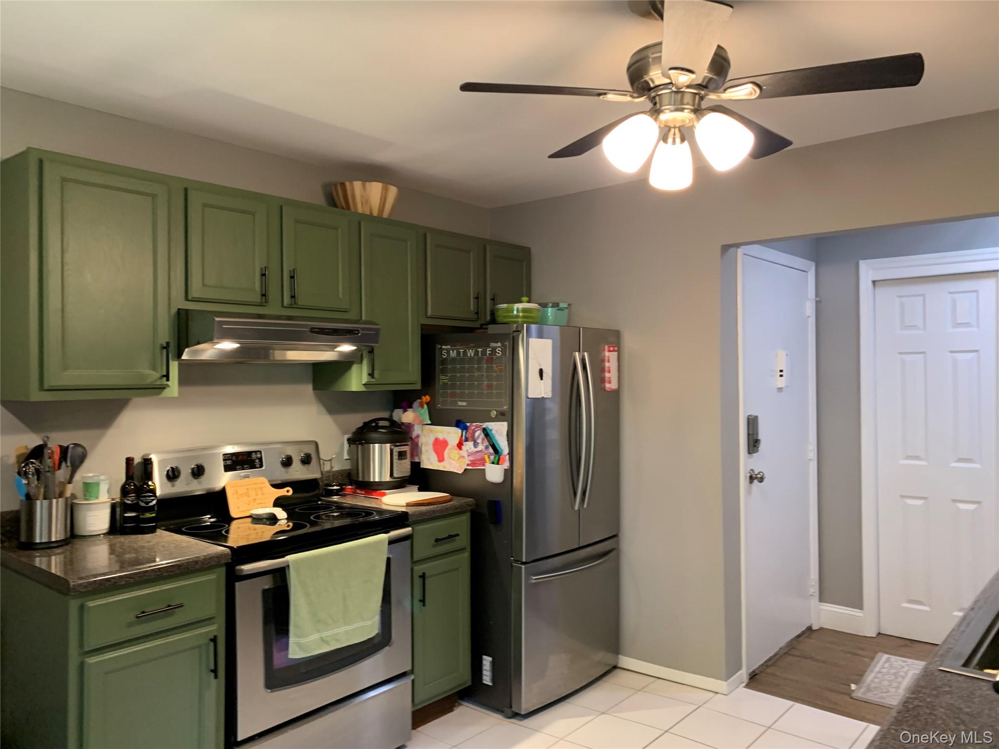 2449F Union Boulevard, Unit 12B photo 2