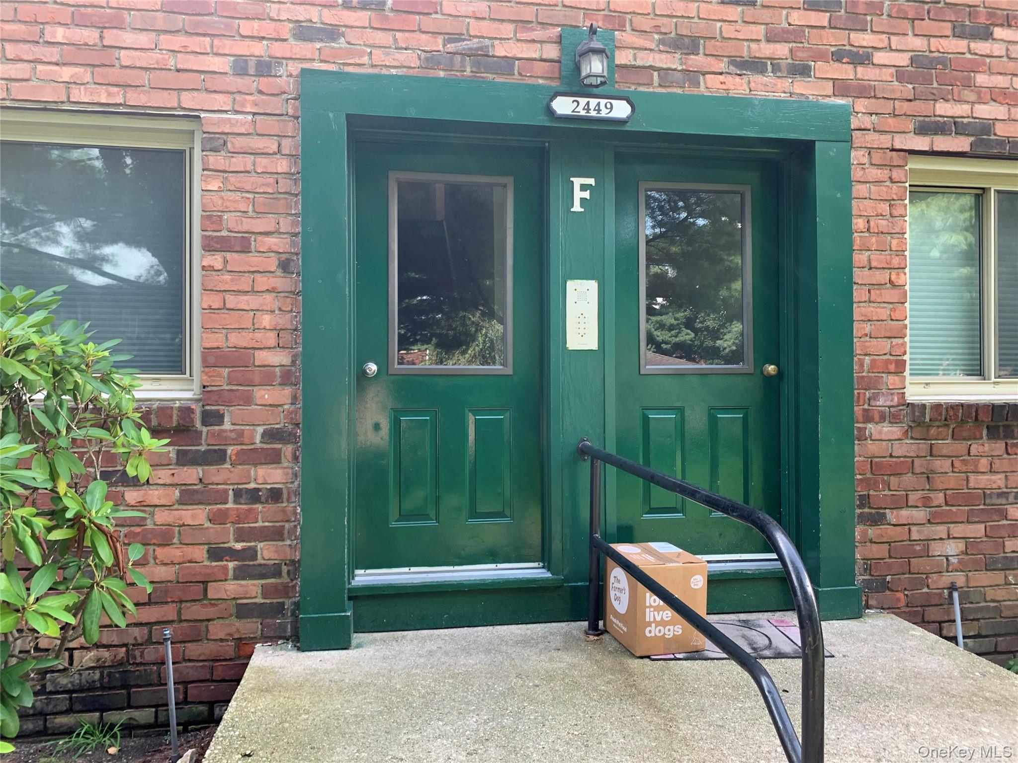 2449F Union Boulevard, Unit 12B