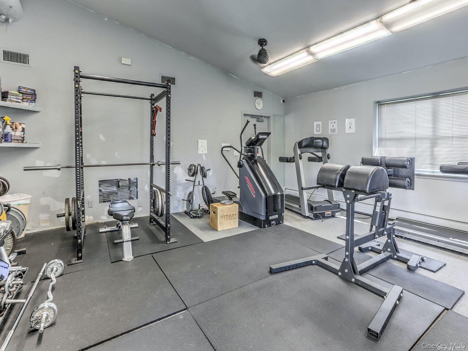 2449F Union Boulevard, Unit 12B photo 14