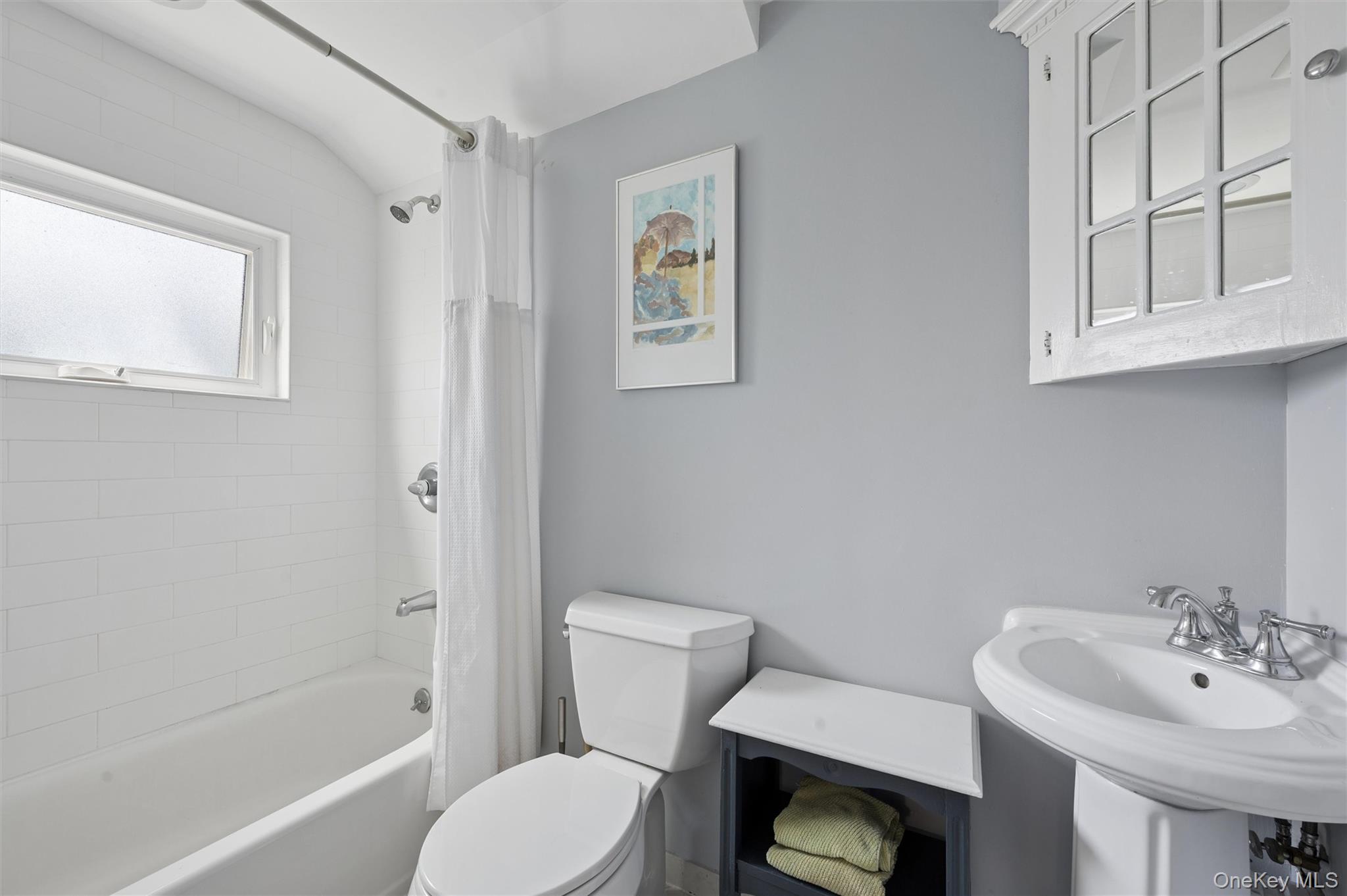 16 Union Avenue – For Sale photo 24