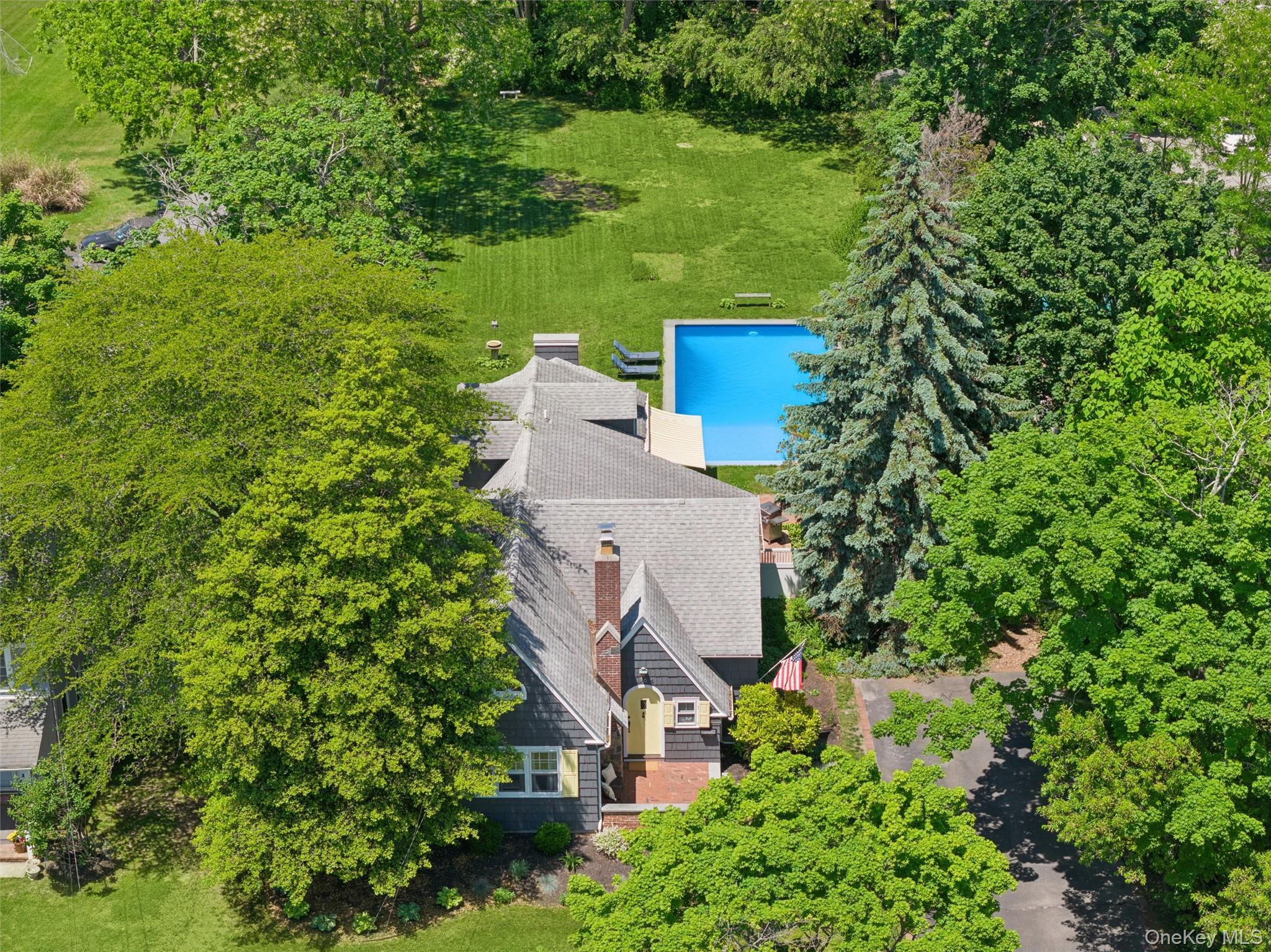 16 Union Avenue – For Sale photo 36