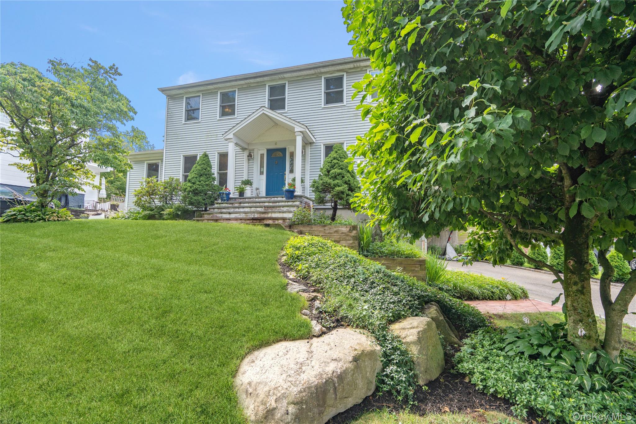 6 Cedar Avenue – For Sale photo 2