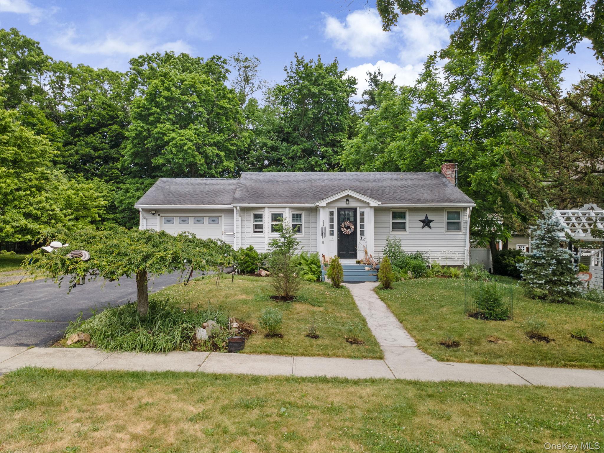 35 Highland Avenue – For Sale