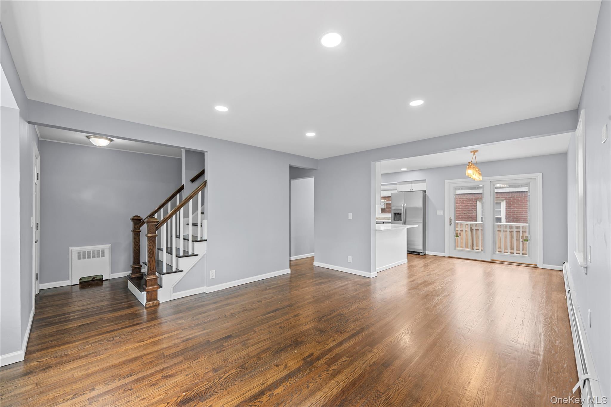 474 Roy Street – For Sale photo 3