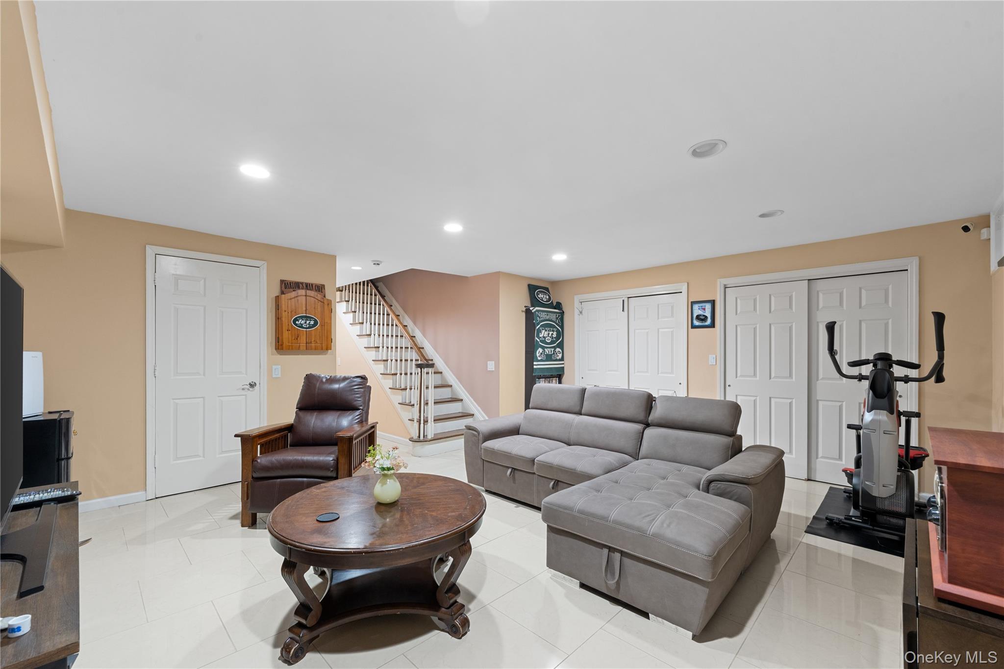 9452 Magnolia Court, Unit 1B photo 16