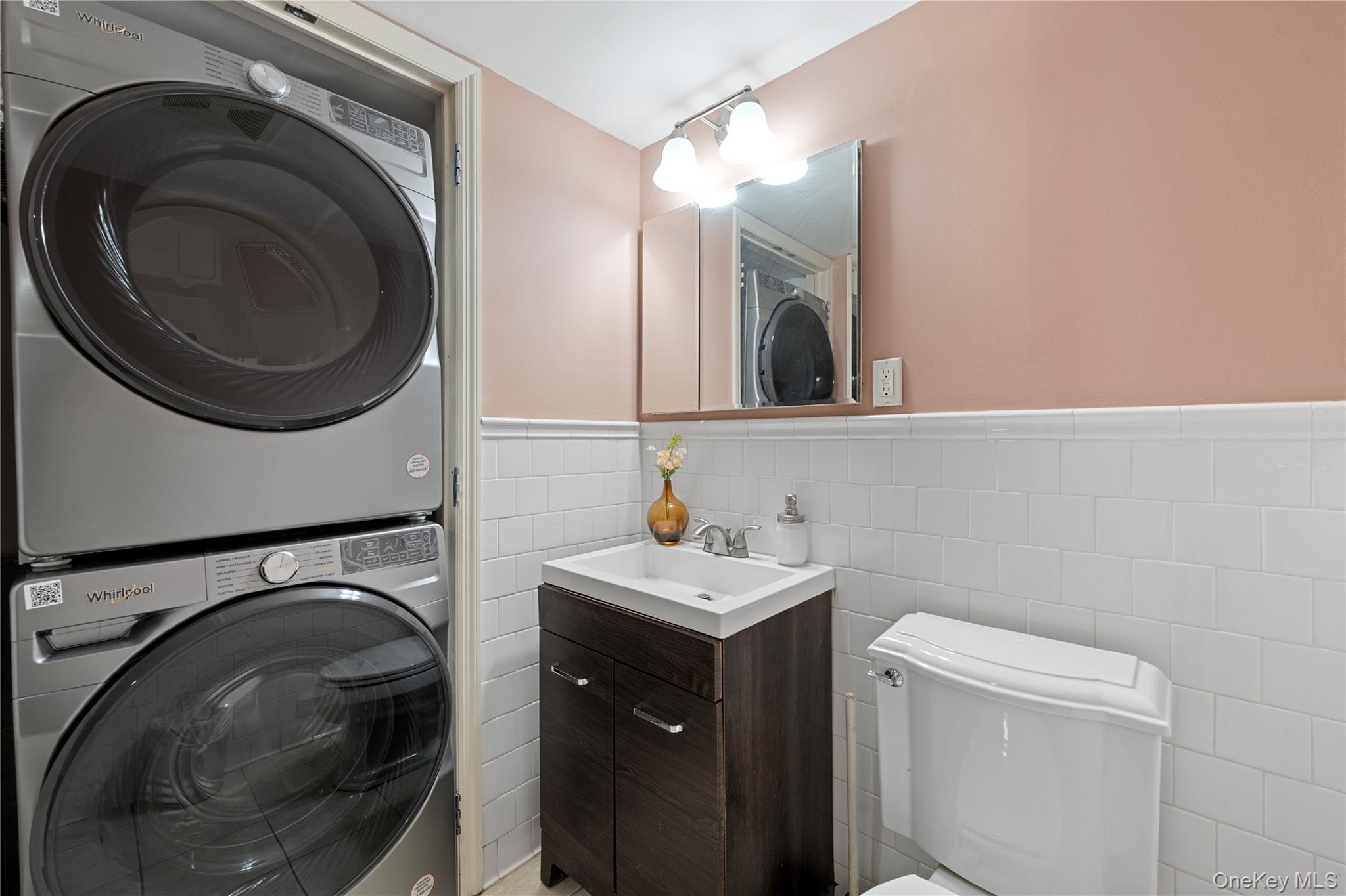 9452 Magnolia Court, Unit 1B photo 17