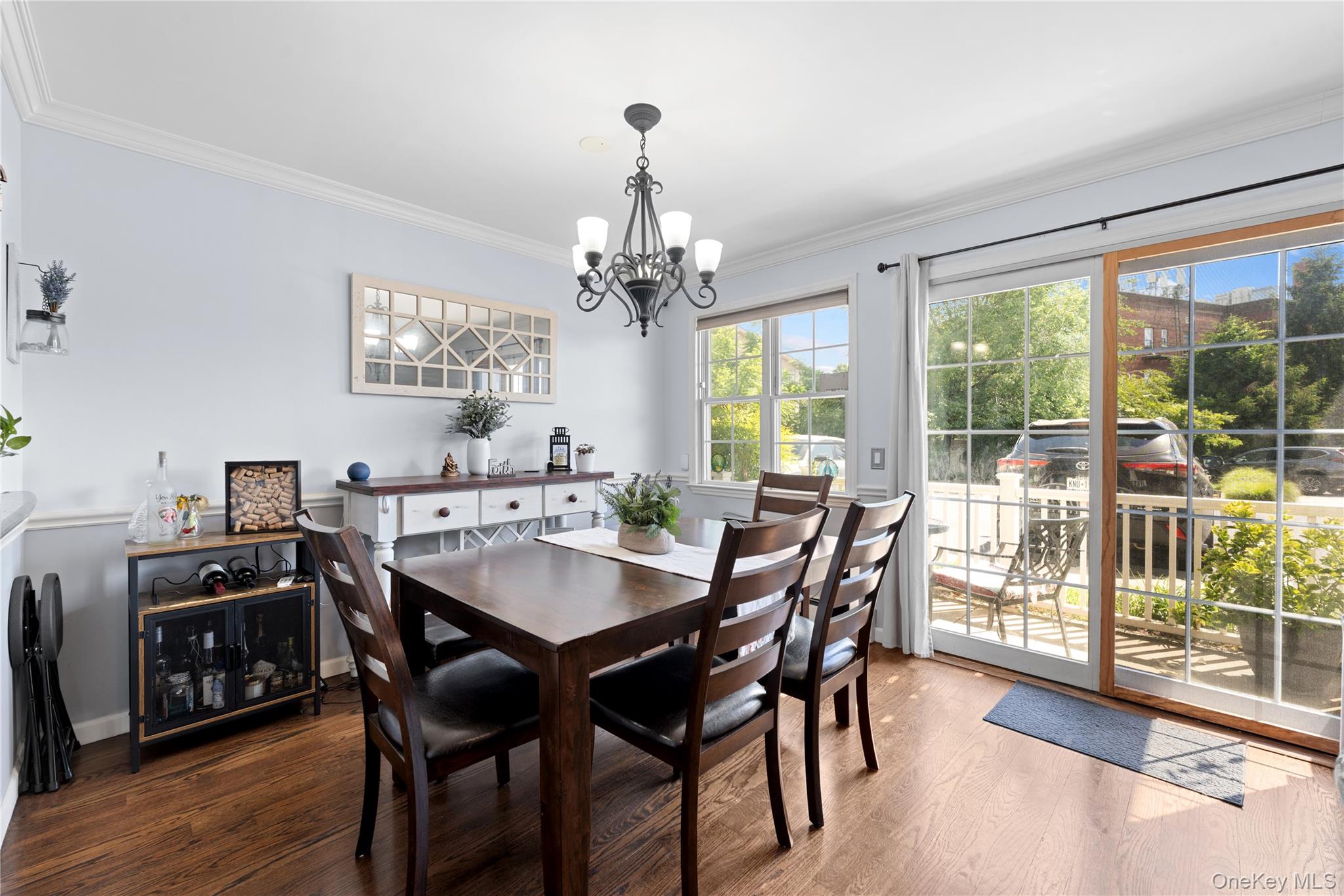 9452 Magnolia Court, Unit 1B photo 4