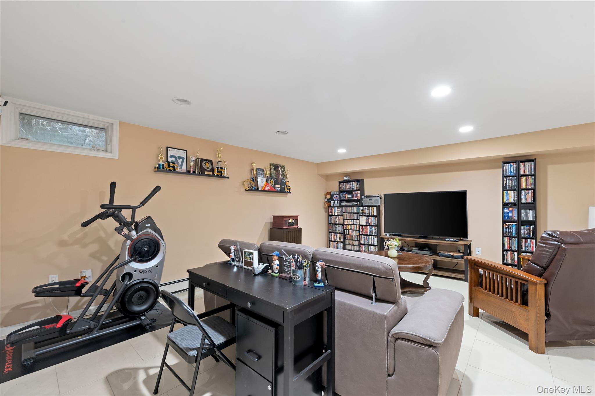 9452 Magnolia Court, Unit 1B photo 15