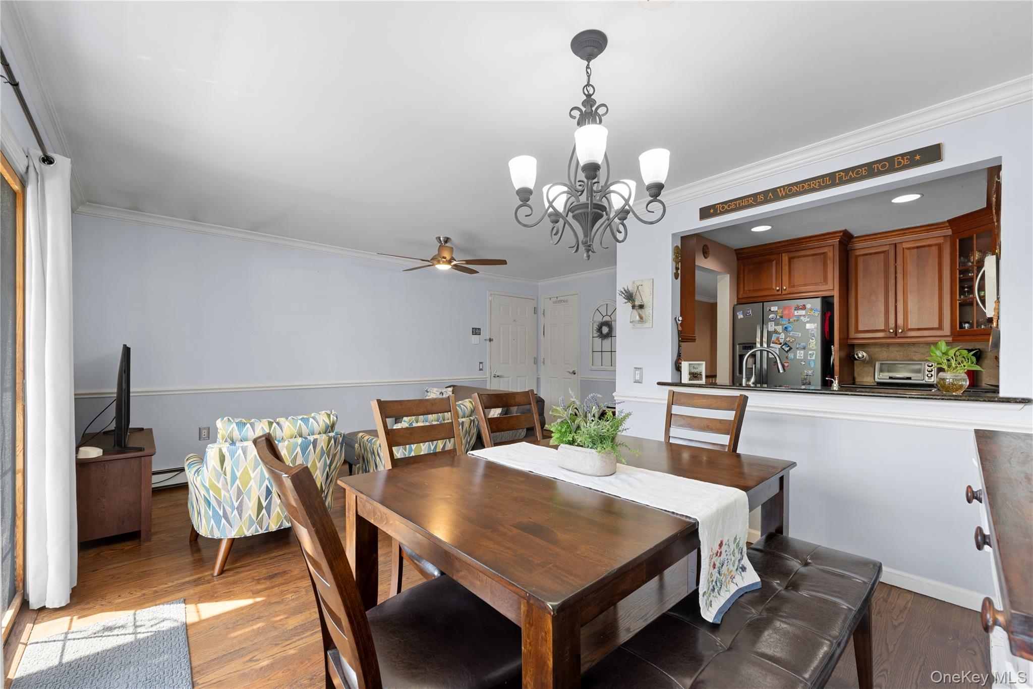 9452 Magnolia Court, Unit 1B photo 6